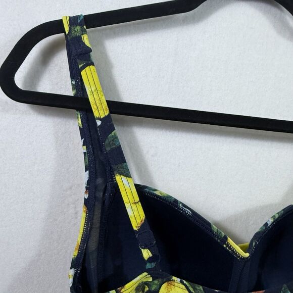 NipTuck Navy Lemon Citrus Built-in Padded Bra One-Piece Swimsuit Size 6 Slimming - Picture 9 of 13